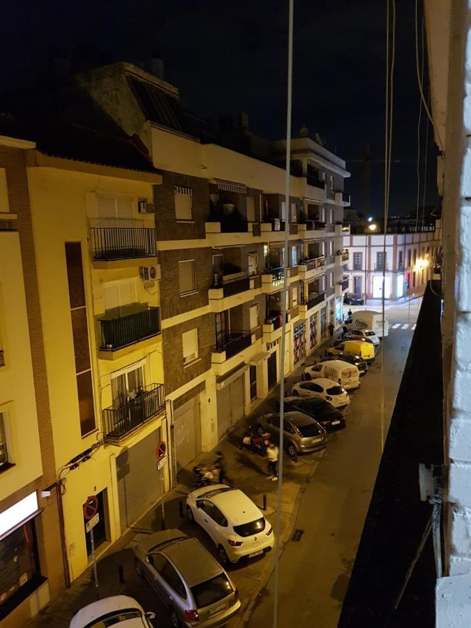 Magnifico Apartamento Tipo Duplex En Triana Sevilla Eksteriør billede